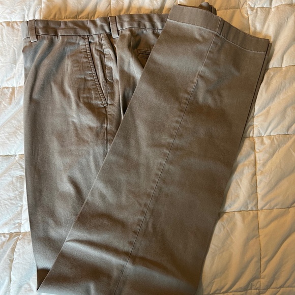 Vinyard Vines. 3 pair - Picture 4 of 7